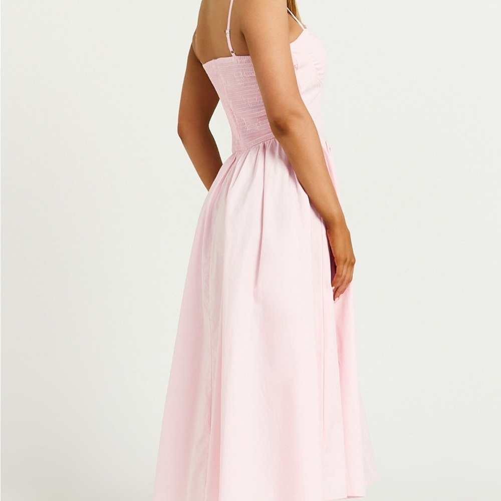 🎉NWT. Showpo Pink Pleated Midi Dress for Prom - Picture 5 of 8